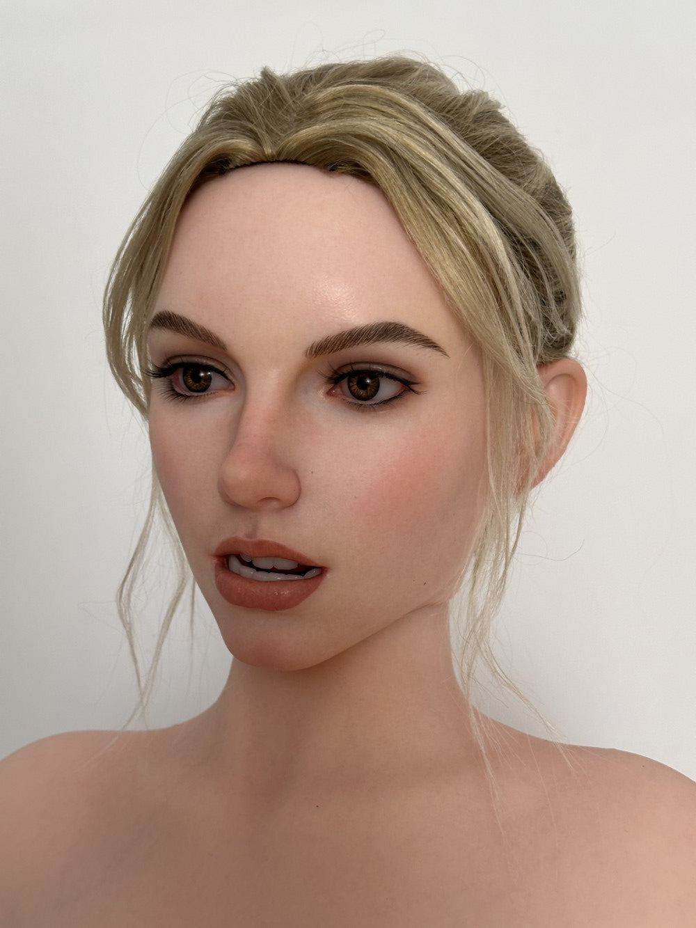 Irina seksnukk (Zelex 164 cm G-Kupa ZXE206-W1 SLE silikoon)