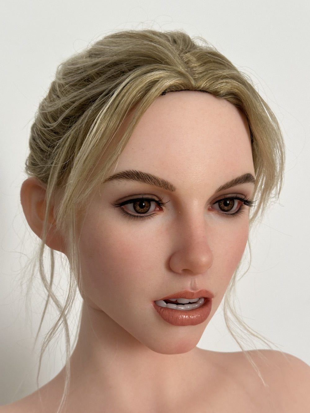 Irina seksnukk (Zelex 164 cm G-Kupa ZXE206-W1 SLE silikoon)