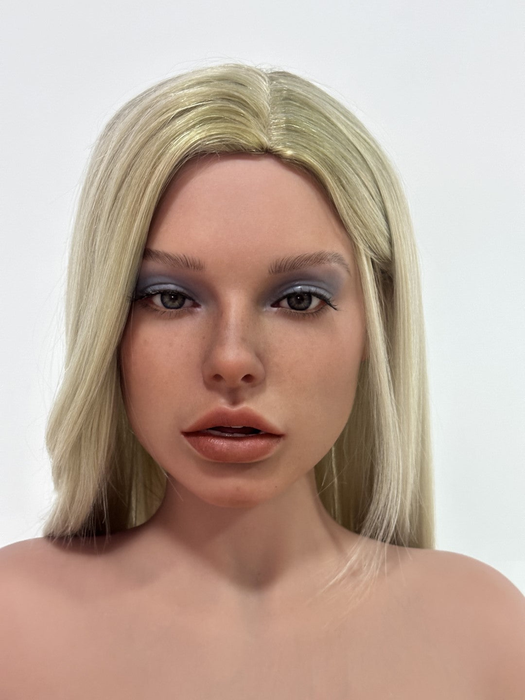 Freya seksinukk (Zelex 164 cm G-Kupa ZXE211-2 SLE silikoon) EXPRESS