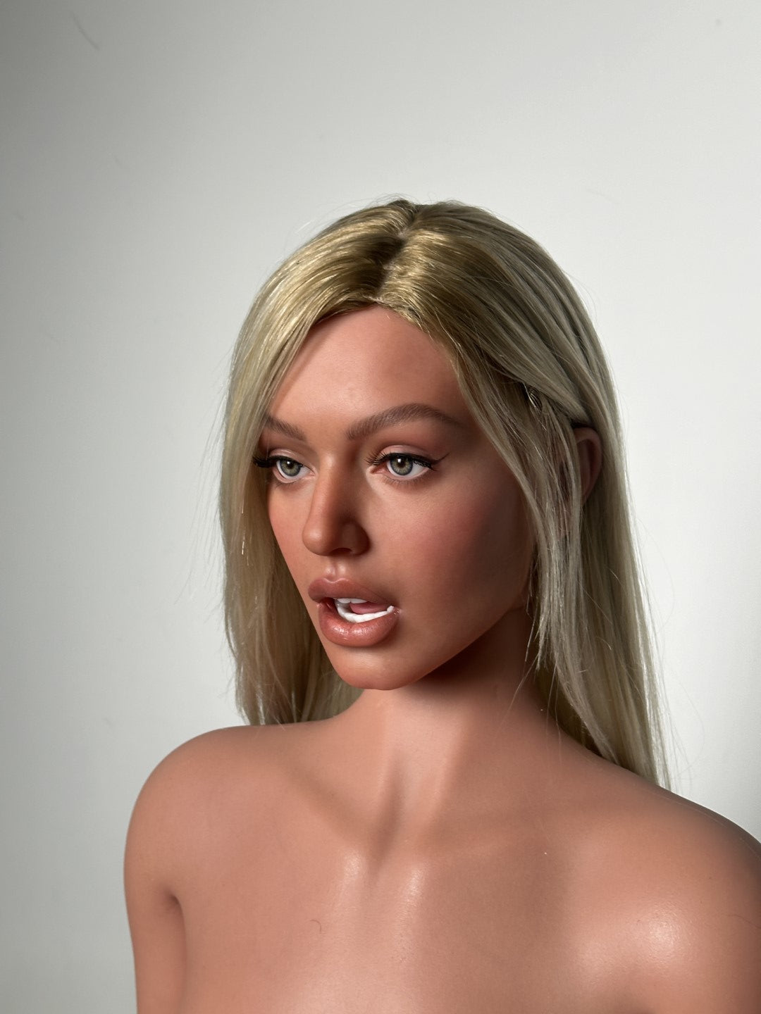Fiona seksnukk (Zelex 171 cm C-Cup ZXE213-2 SLE silikoon)