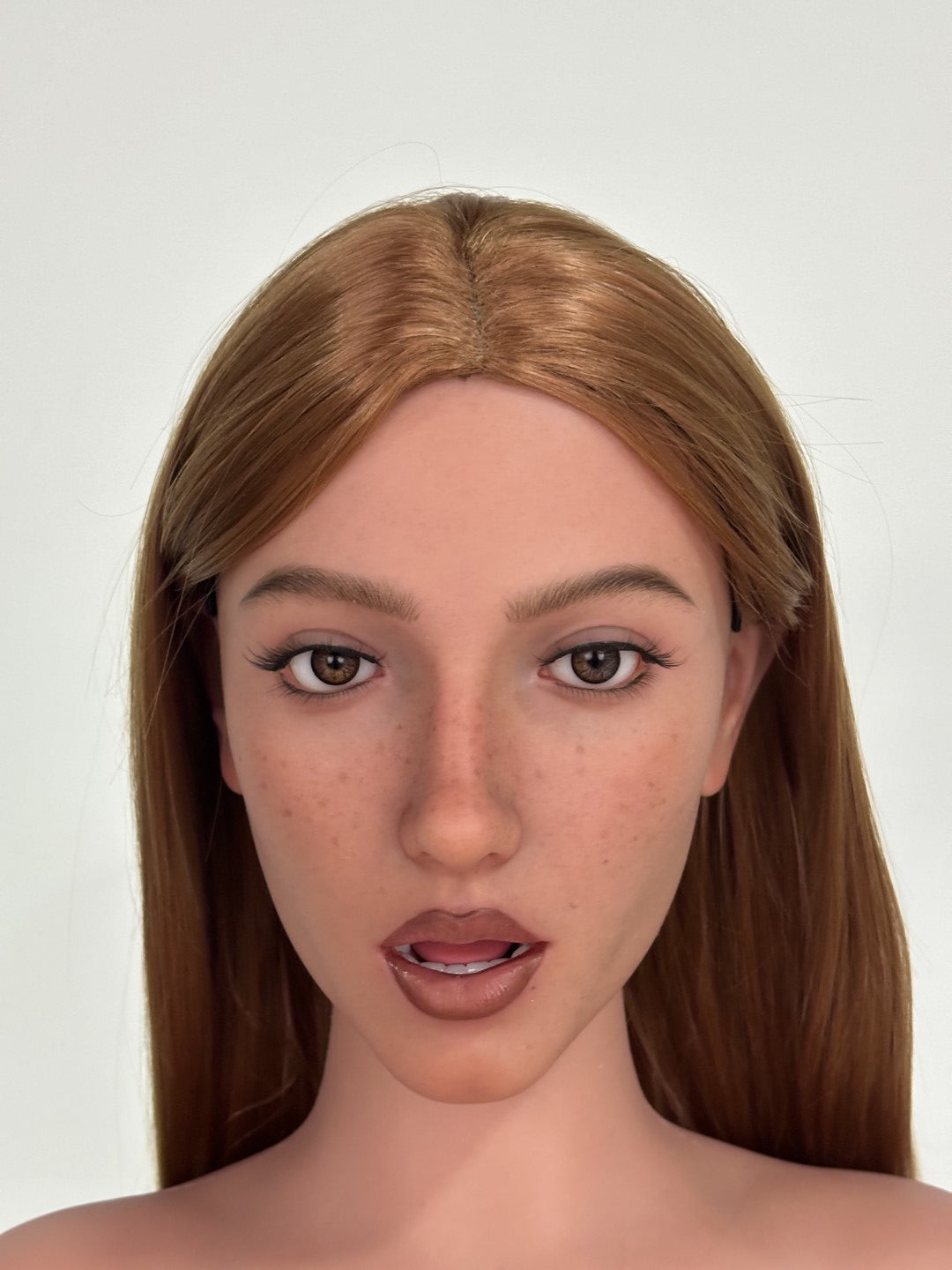 Rowan Sex Doll (Zelex 165 cm D-Kupa ZXE215-1 SLE silikoon)