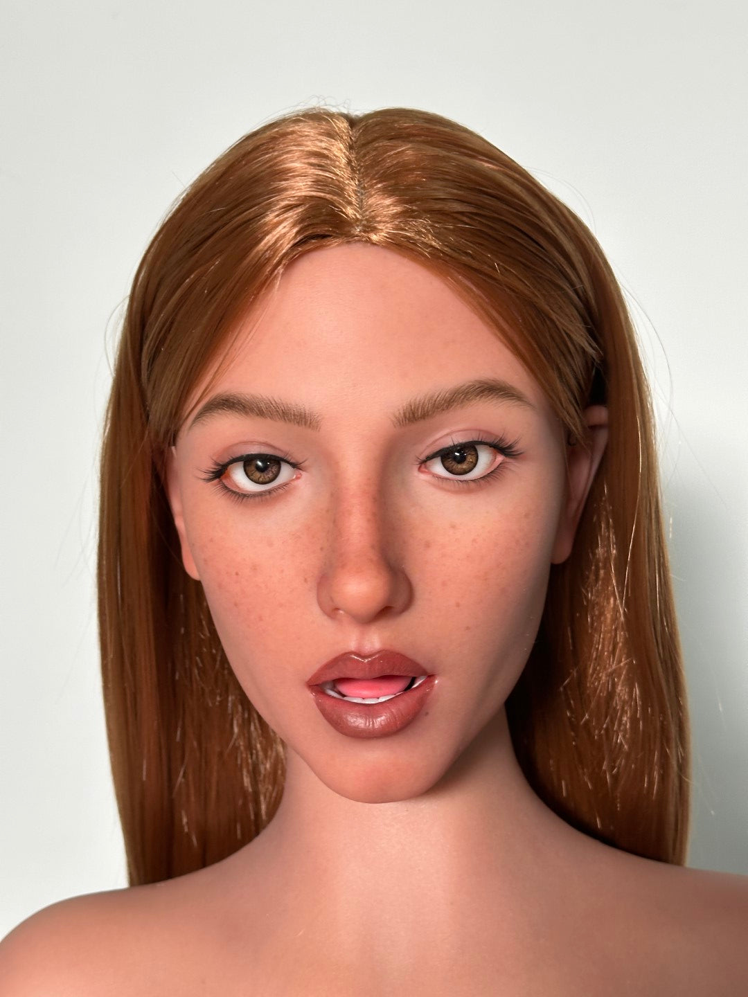 Hailey seksnukk (Zelex 166 cm K-Kupa ZXE215-1 SLE silikoon)
