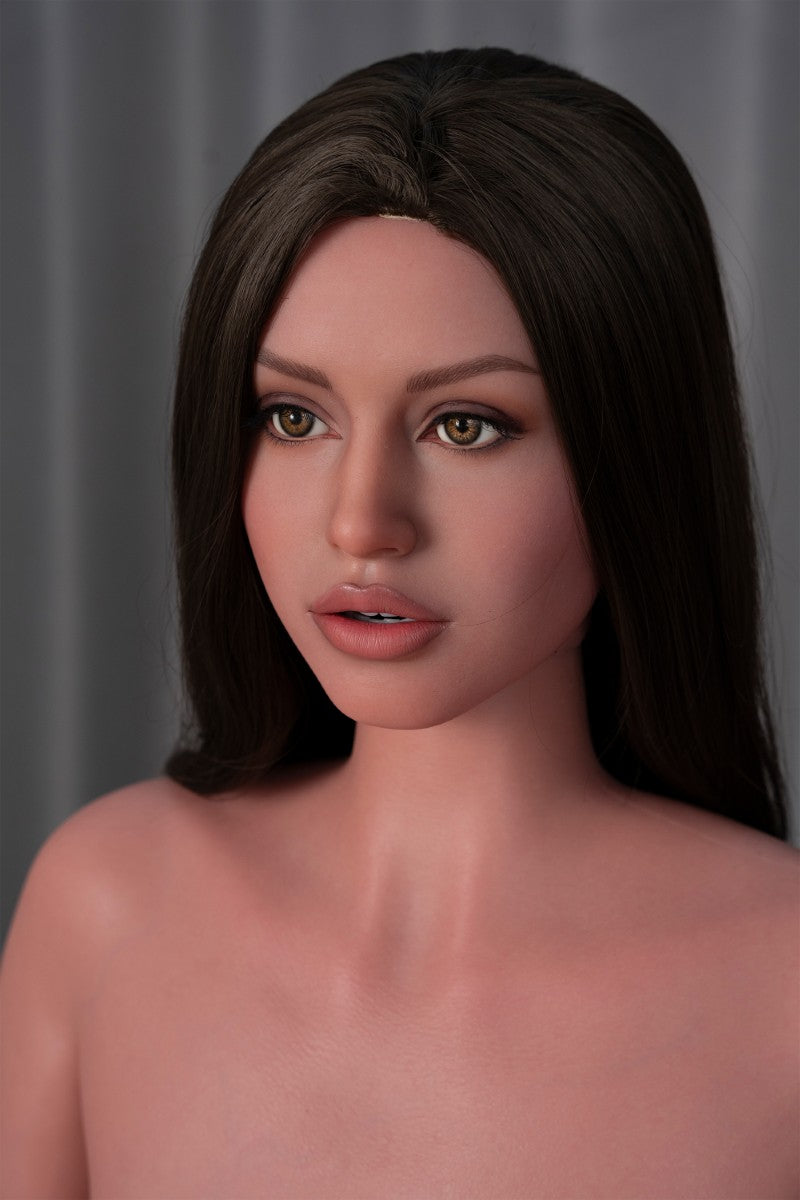 Aryana seksnukk (Zelex 170 cm A-Cup ZXE231-1 SLE silikoon)