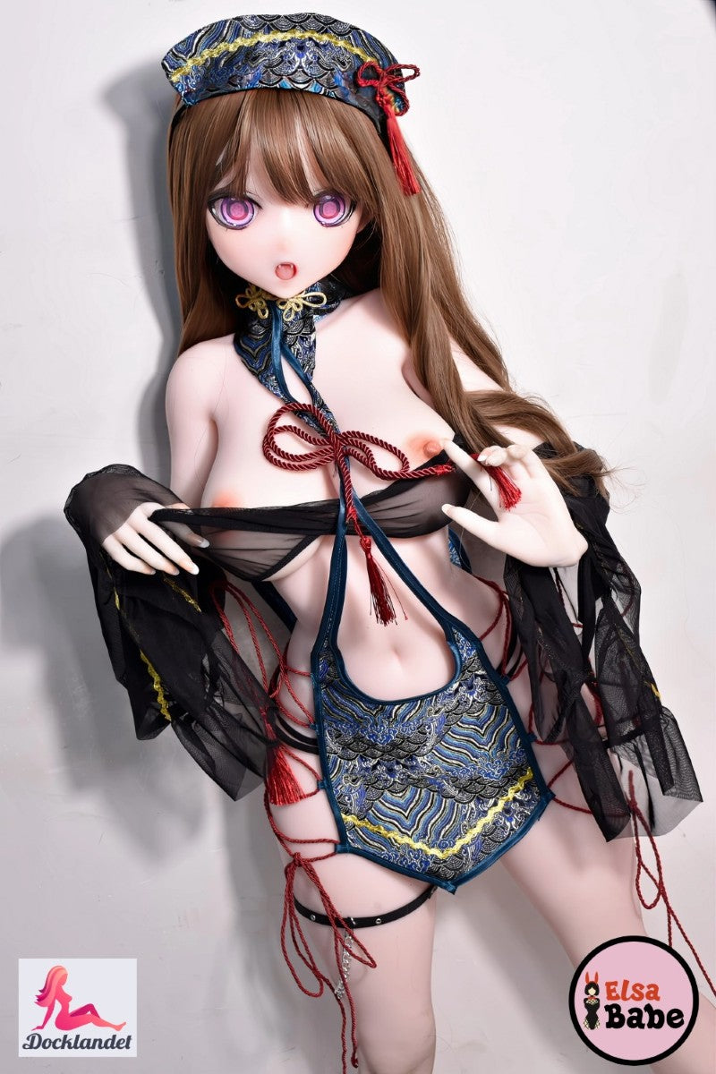 Hanamori Kaori on kurvikas 140 cm pikkune suurte rindadega anime-seksnukk. See üks Elsa Babe seksnukul on võluv anime välimus ja see on valmistatud kõrgeima kvaliteediga pehmest silikoonist.
