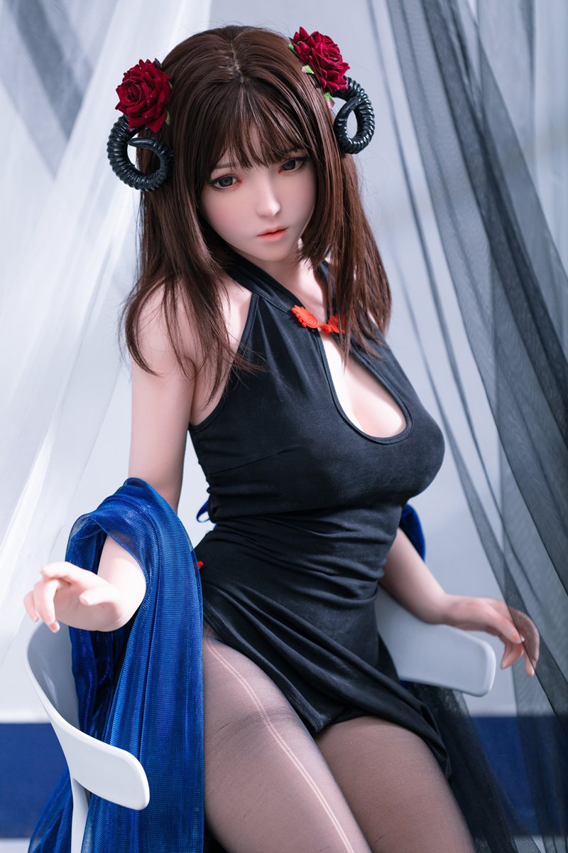 Abiellu seksnukuga (FUDoll 148 cm D-Cup # J014 silikoon)