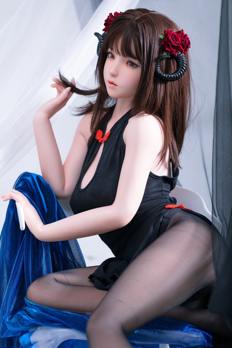 Abiellu seksnukuga (FUDoll 148 cm D-Cup # J014 silikoon)