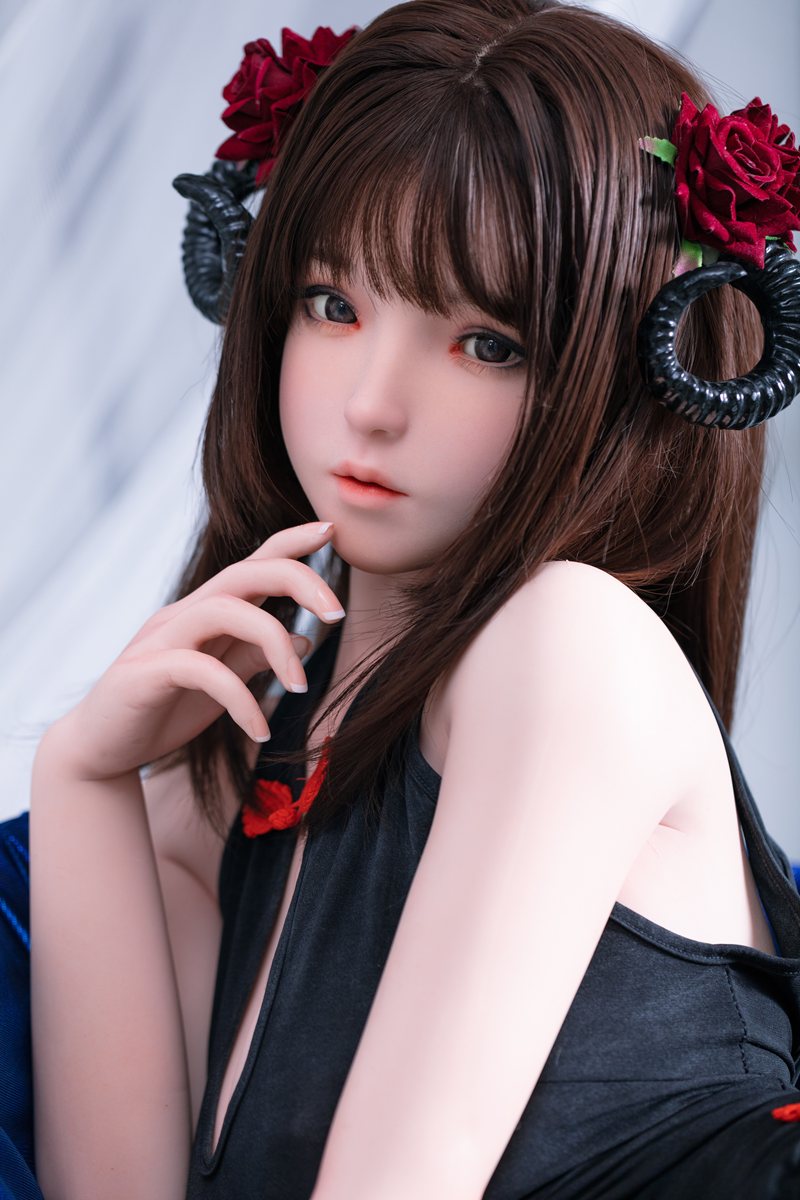Abiellu seksnukuga (FUDoll 148 cm D-Cup # J014 silikoon)