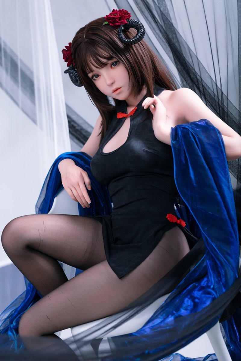 Abiellu seksnukuga (FUDoll 148 cm D-Cup # J014 silikoon)