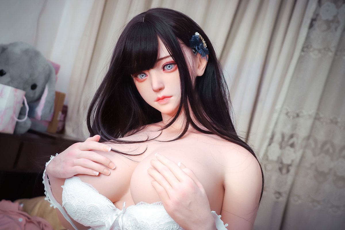 Lucy seksnukk (FUDoll 163 cm F-Cup # J002 silikoon)