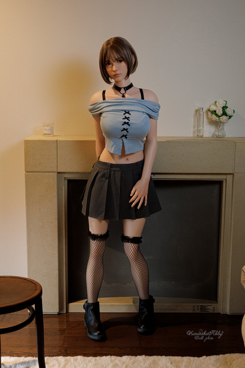 Aisha seksnukk (FUDoll 161 cm D-Cup silikoon)
