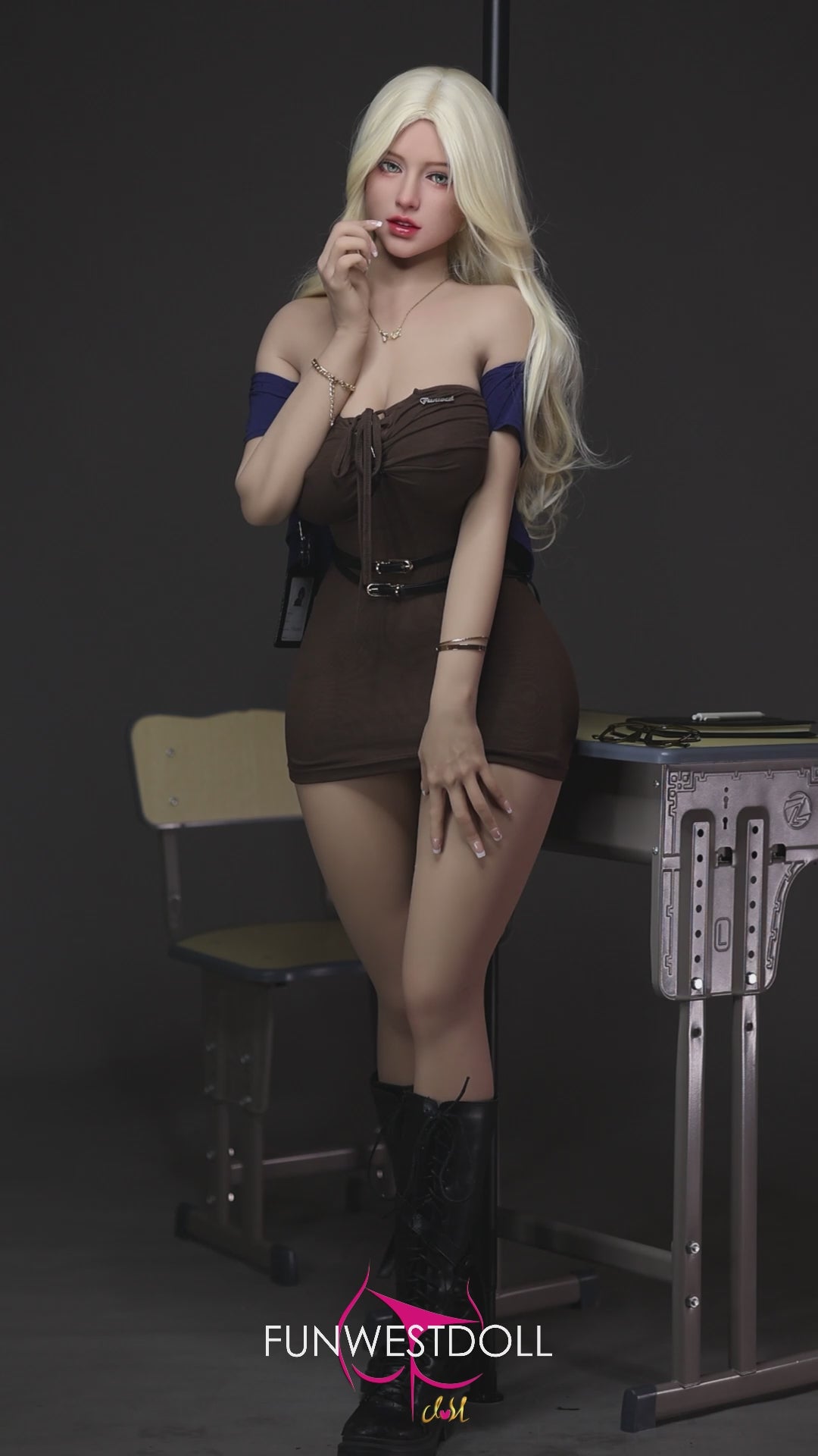 Chloe seksnukk (FunWest Doll 157 cm G-Cup #035 TPE)
