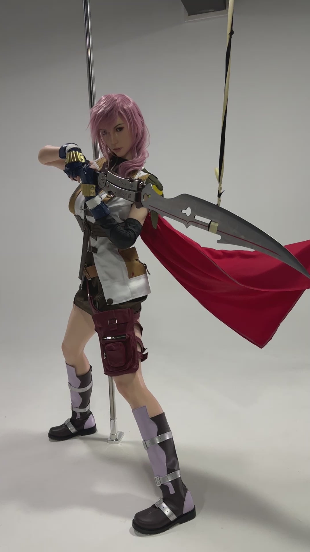 Lightning Seksnukk (Game Lady 171 cm G-Cup nr 19 silikoon)