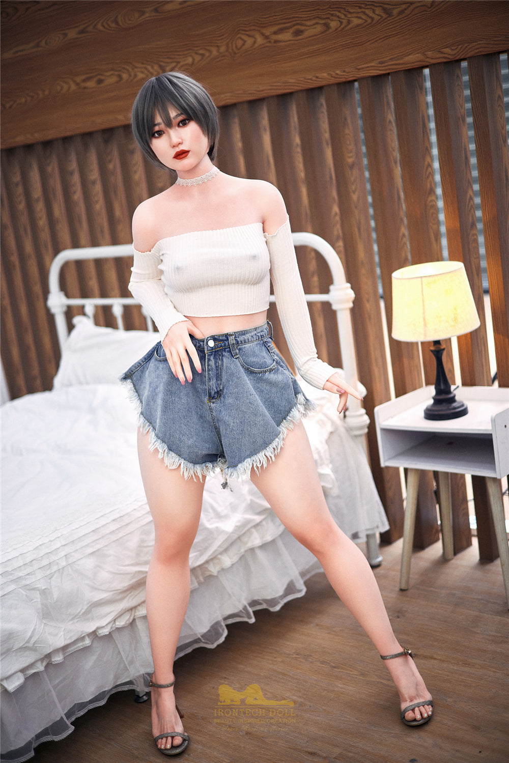 Sakura seksnukk (Irontech Doll 152 cm A-Cup S10 silikoon)