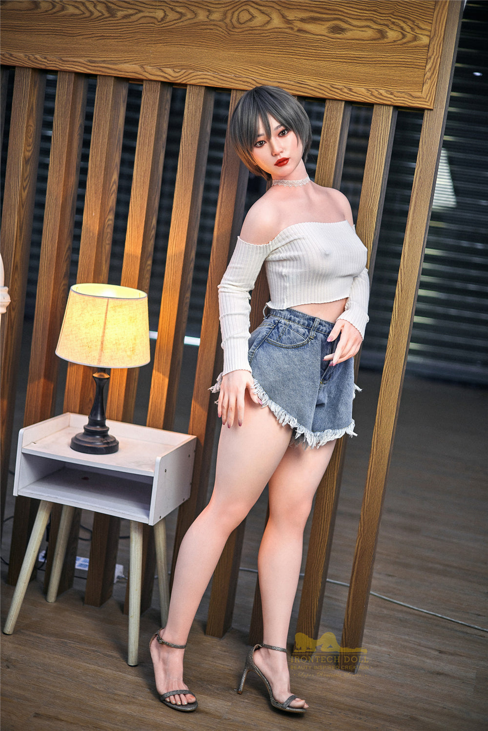 Sakura seksnukk (Irontech Doll 152 cm A-Cup S10 silikoon)