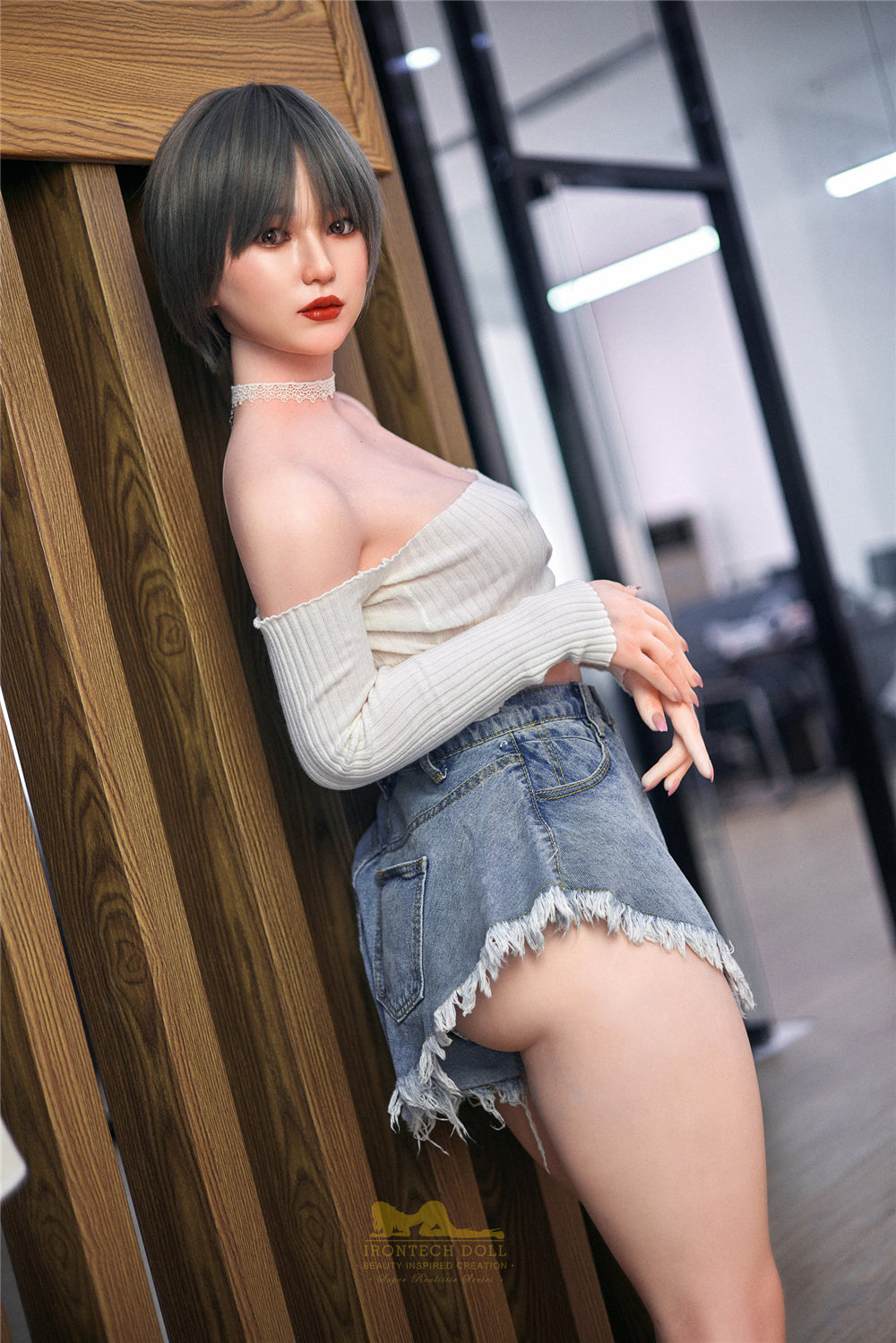 Sakura seksnukk (Irontech Doll 152 cm A-Cup S10 silikoon)