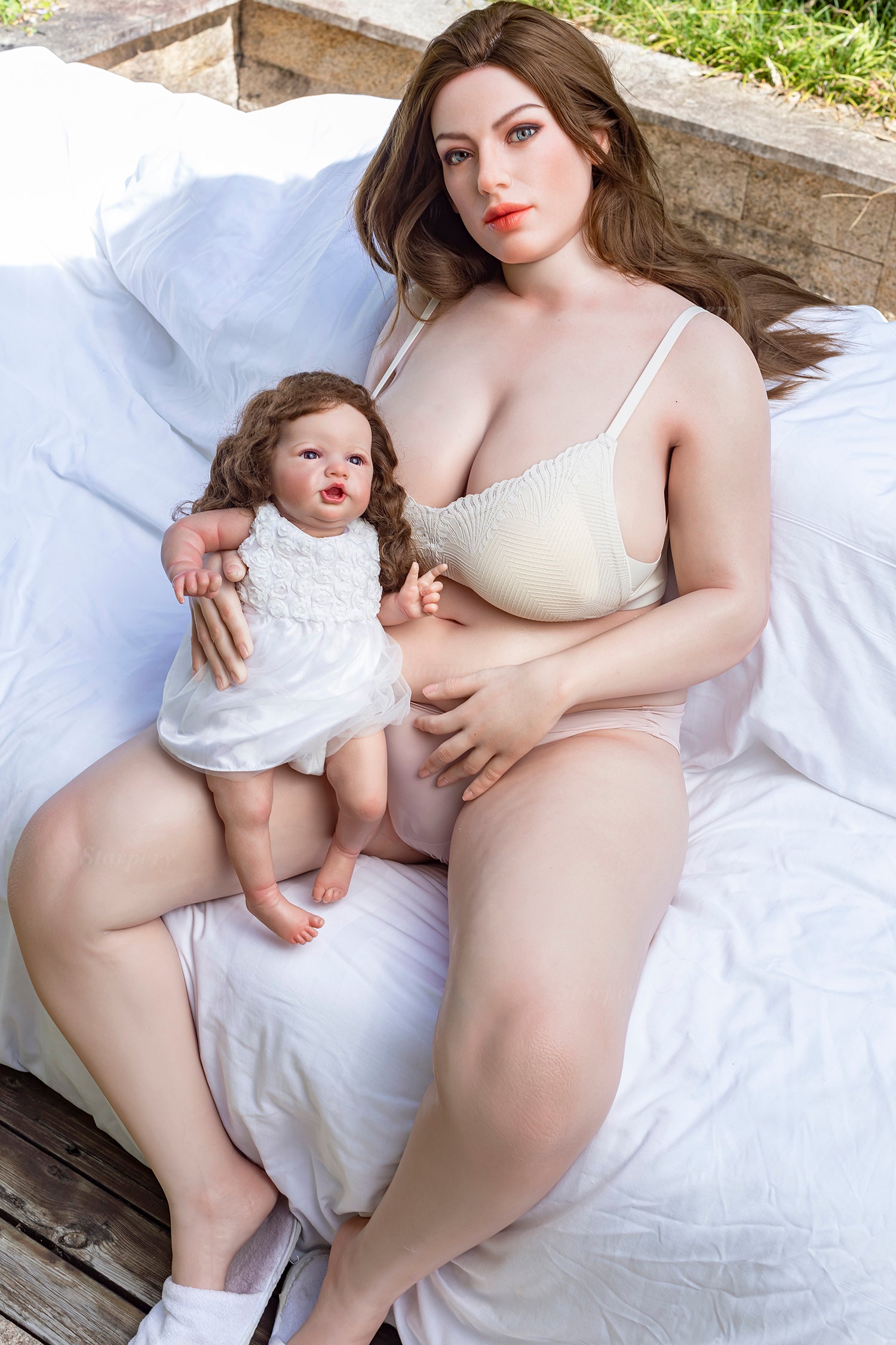 Amy Sex Doll (Starpery 161 cm H-tass TPE + silikoon)