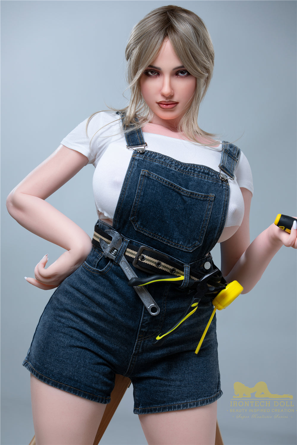 Claudia seksnukk (Irontech Doll 160 cm H-tass S17 silikoon)
