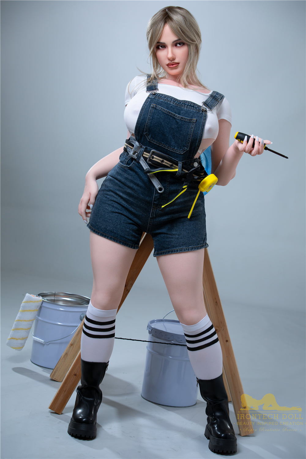 Claudia seksnukk (Irontech Doll 160 cm H-tass S17 silikoon)
